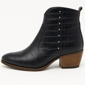 Pikolinos Black Leather Boots Womens Size 8.5 39 Crocodile Embossed Studded